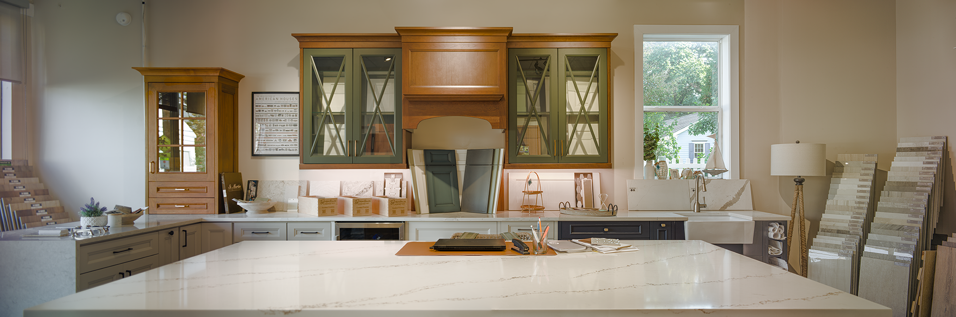 HOME REMODELING. <br>Extraordinary spaces. <br>Enduring stories.<br>